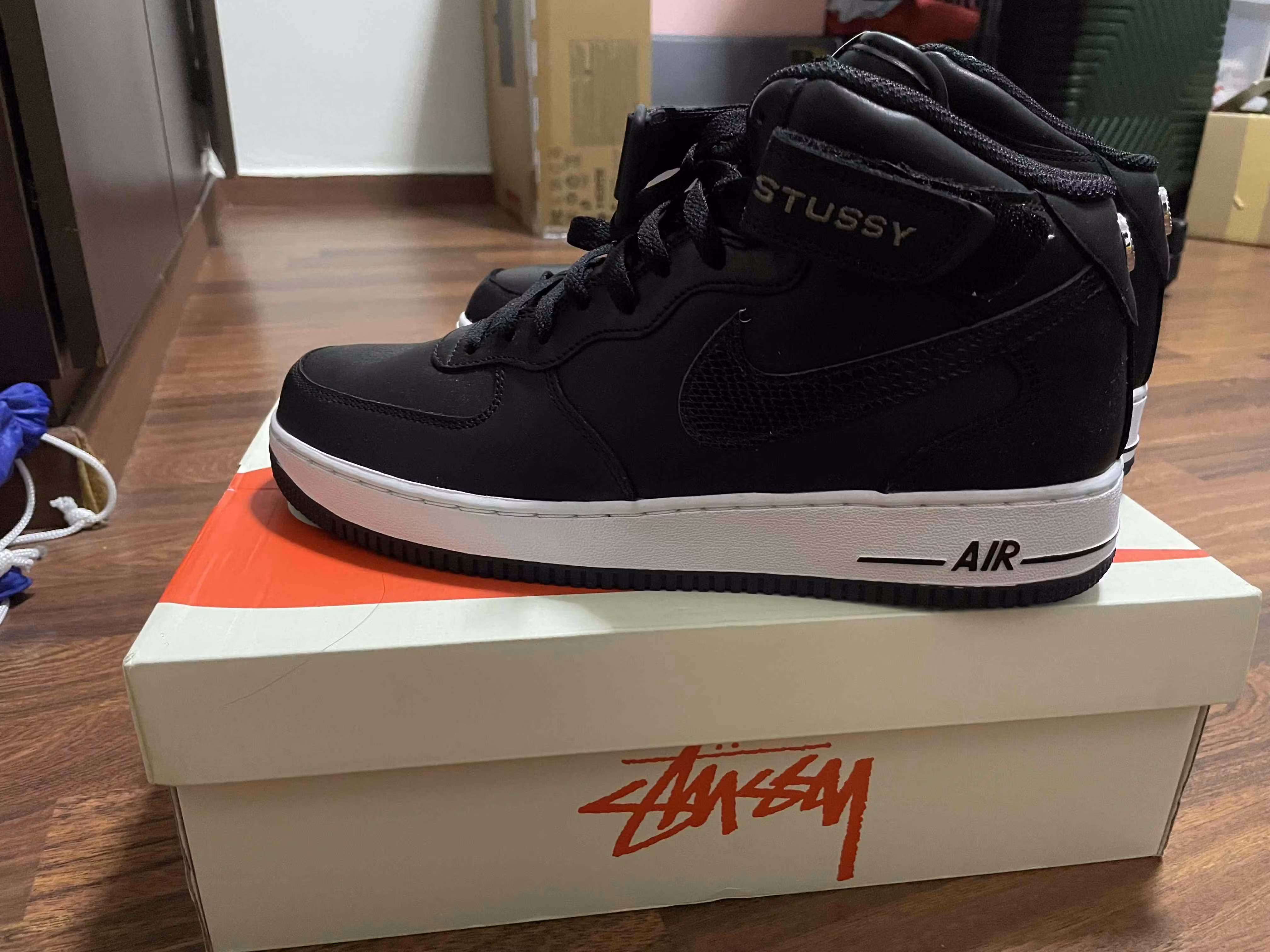 Stüssy x Nike Air Force 1 Mid DJ7840-001 Stüssy x Nike Air Force 1 Mid DJ7840-001